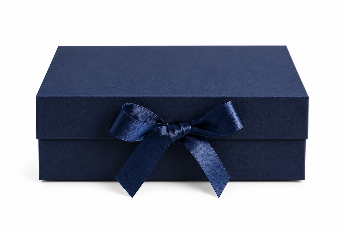 TITLIYA Golden Moments ready-to-gift jewellery hamper presentation