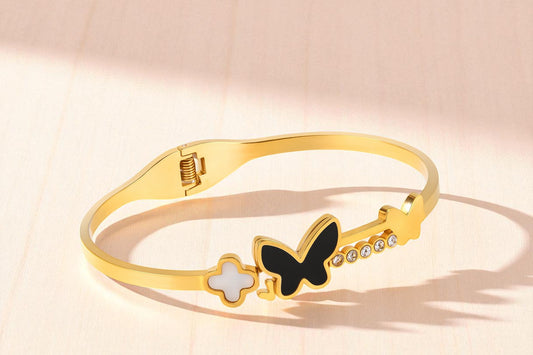 Black Butterfly Floral Bracelet Premium - TITLIYA