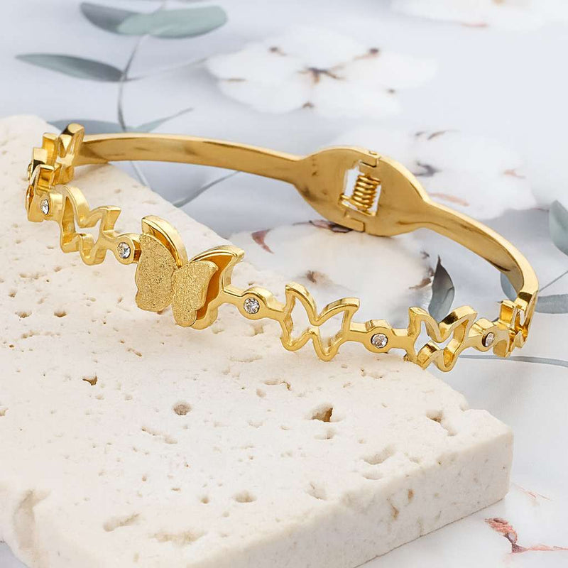 Elegant Multiple Butterfly Design Bracelet in Gold