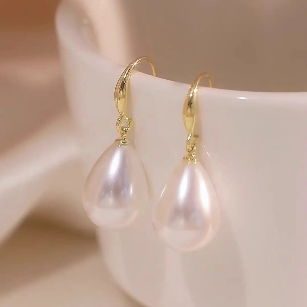 TITLIYA Korean Earrings Combo Set of 4 – Anti-Tarnish Pearl, Floral & Crystal Earrings