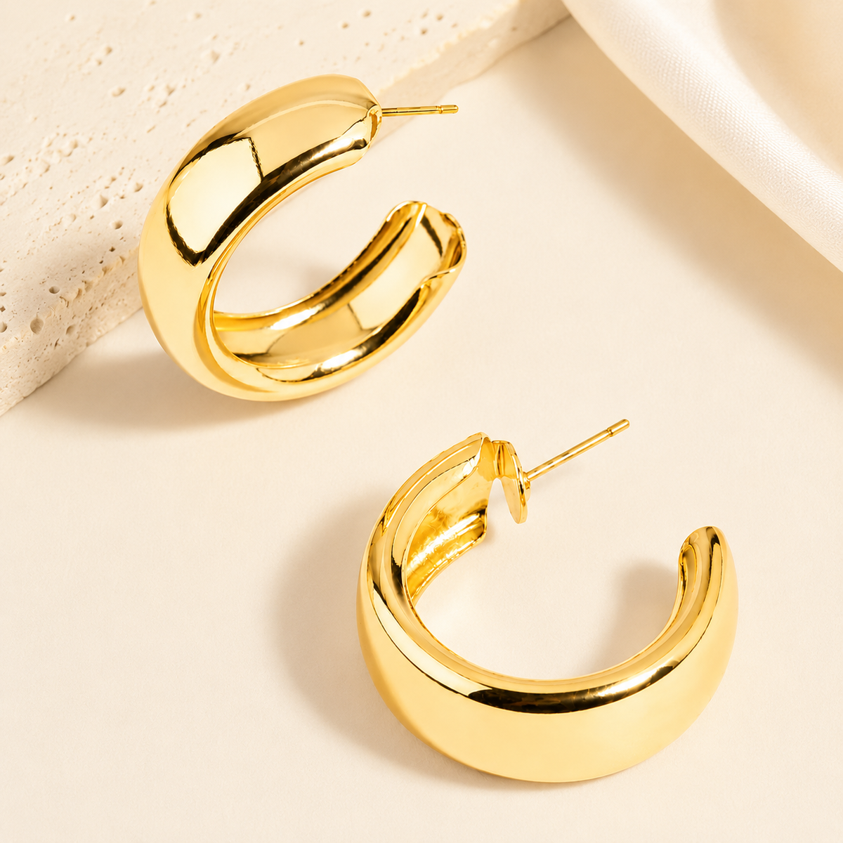 TITLIYA Korean Style Gold Hoop Earrings for Women – Chunky Open Hoop Statement Earrings | Anti-Tarnish