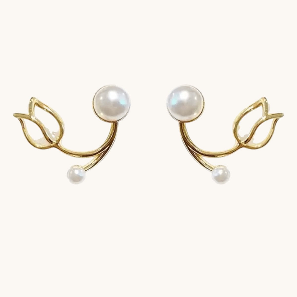 White Pearl Flower Korean Earring Titliya