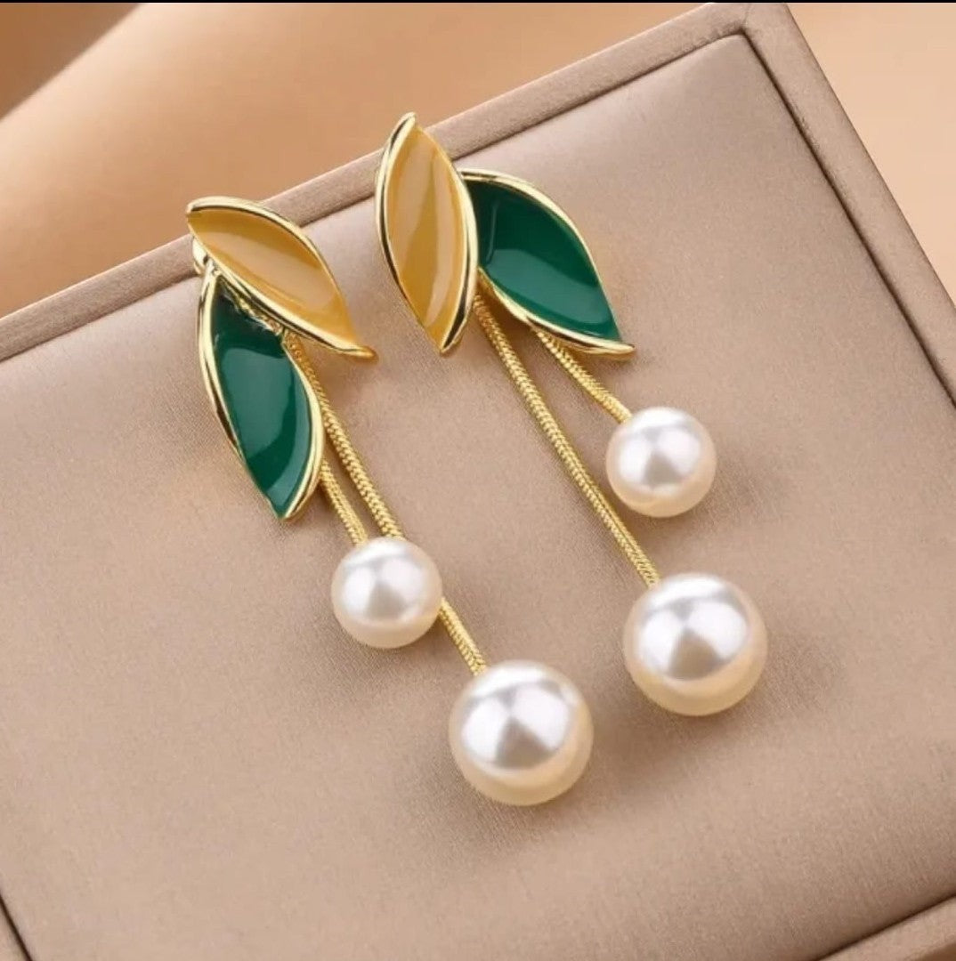 Pearl Leaf Tassel Earrings Titliya