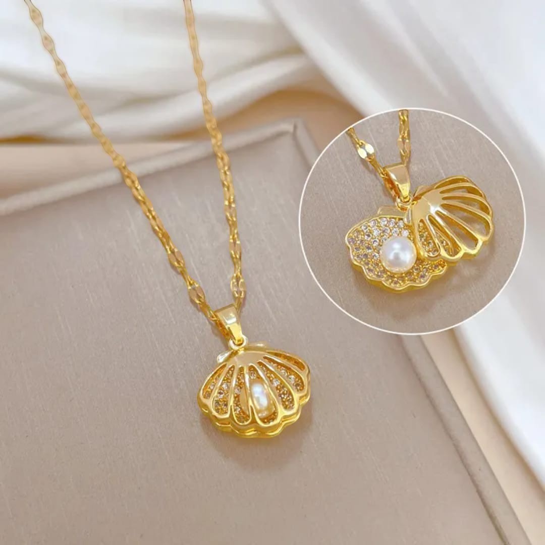 Pearl Shell Pendant Necklace Titliya