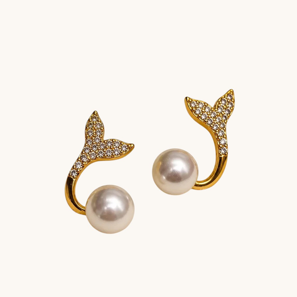 TITLIYA Korean Mermaid Pearl Anti-Tarnish Gold Stud Earrings